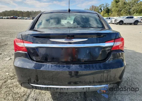 2013 Chrysler 200 Touring из США, поврежденный, VIN 1C3CCBBB8DN525531